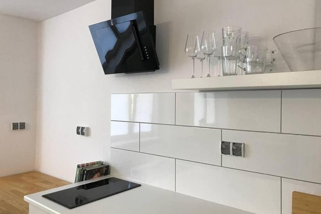 TopFloor QuietRelax-very cozy&quite apartment Varsovia Exterior foto